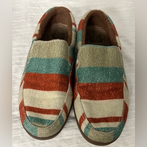 REEF COAST COZY MEN’S STRIPED TOWEL CASUAL SLIP ON SHOES SIZE 8 - Picture 1 of 8